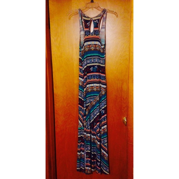 SALE! American Rag Maxi - Picture 3 of 3