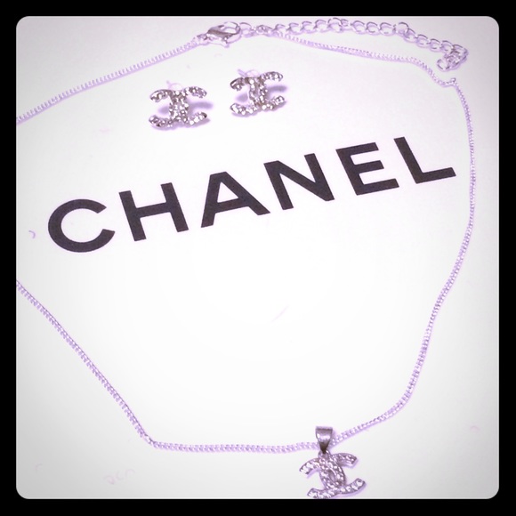 Cute jewelry set