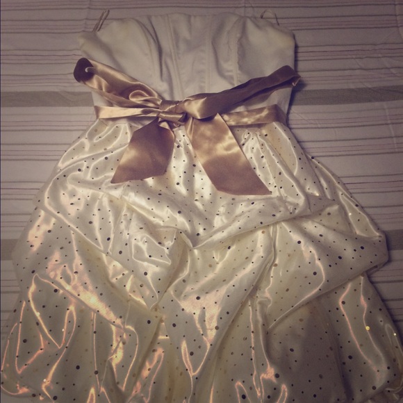 Dress size 11 designer Jessica McClintock