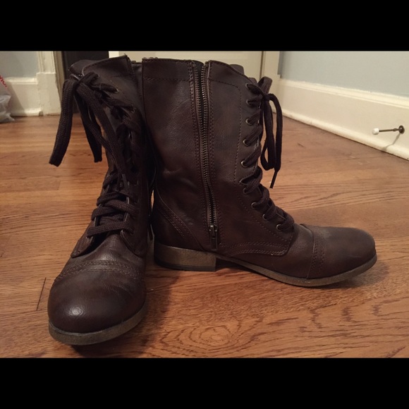 Mossimo/Target combat boots brown sz 8