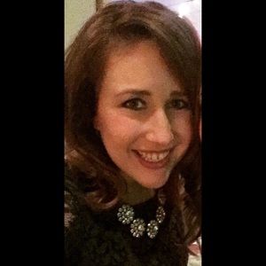 Meet your Posher, Elly