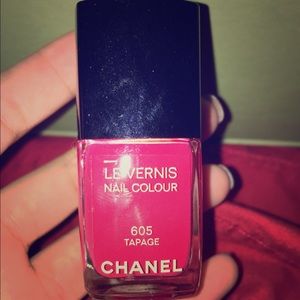 Chanel nail polish