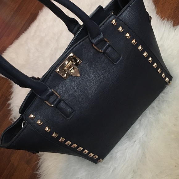 Navy blue purse