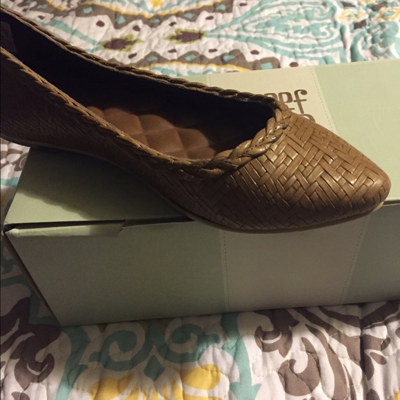 Reef flats size 7