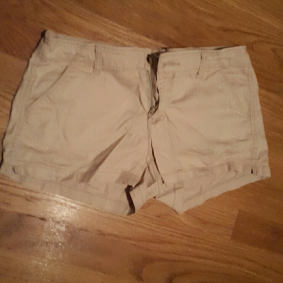 Tan size 5 shorts