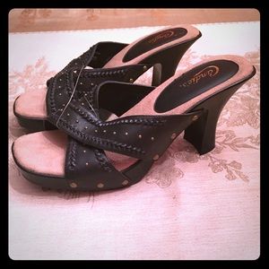 NEW! Candie's chunky heels size 10!