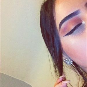 Meet your Posher, Paulina