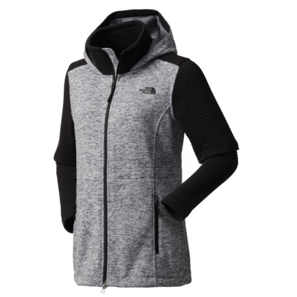 ISO women's size small north face !