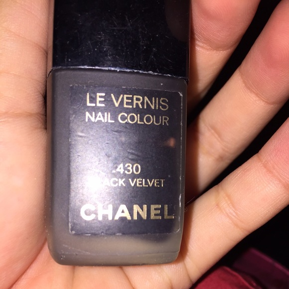 Chanel nail polish