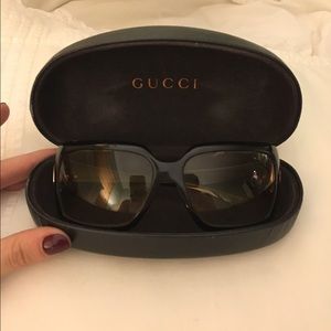 Gucci tortoise shell sunglasses
