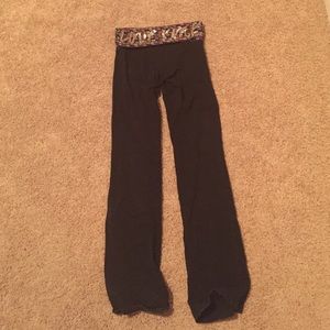 Victoria secret flare bottom yoga pants