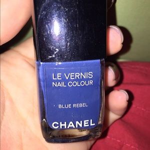 Chanel nail polish