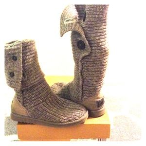 Gray Classic Cardy Uggs