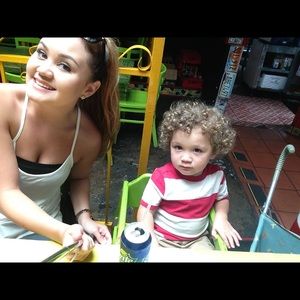 Meet your Posher, Bethany