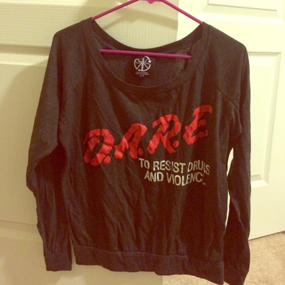 Long sleeve DARE shirt