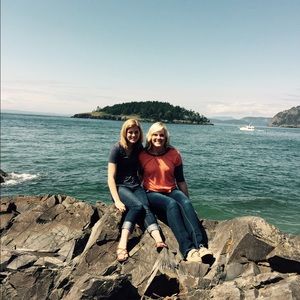 Meet your Posher, Alyssa