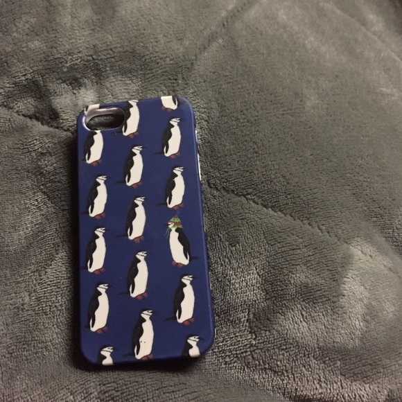 Aeropostale iPhone 5/5s case w/ penguins