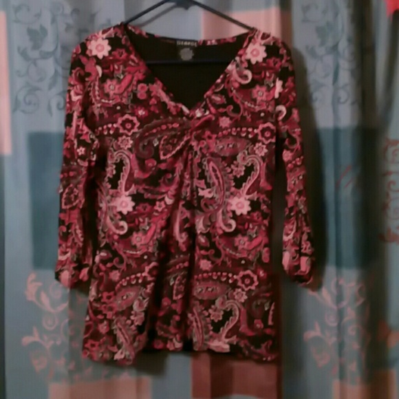Printed multicolor long sleeve v-neck shirt