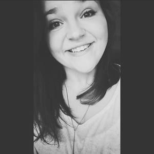 Meet your Posher, Katelyn