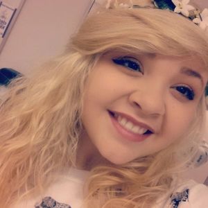 Meet your Posher, Casey