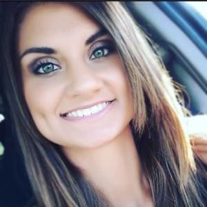 Meet your Posher, Brittney