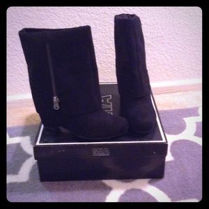 Black Mia booties