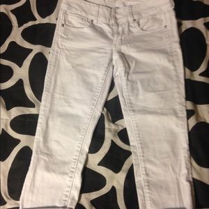 American eagle capris