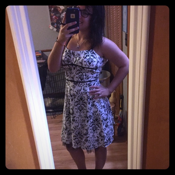 Black and white dress