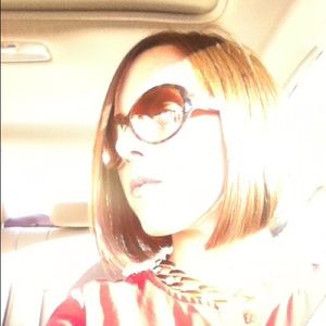 Meet your Posher, Christine