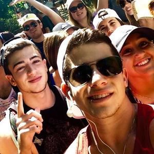 Meet your Posher, Daniel