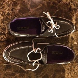 Sperry size 11