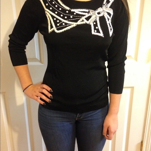 Robbie Bee Sweaters - Black dressy sweater