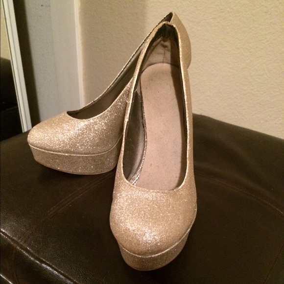 5" Gold Shimmery heels