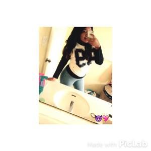 Meet your Posher, Naomi