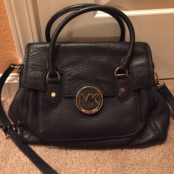 Michael kors satchel bag