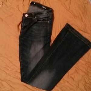 *BFS*Vigoss Flare Jean Medium dark wash