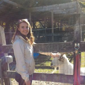 Meet your Posher, Melanie