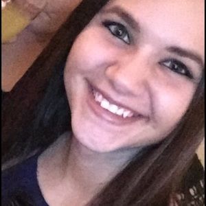 Meet your Posher, Kaycee