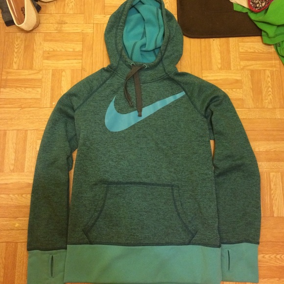 Nike therma-fit sweatshirt - Picture 1 of 4