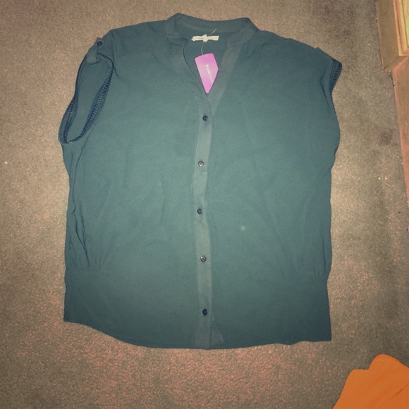 Green emerald top
