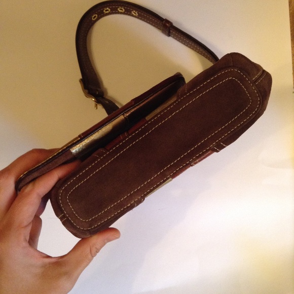 🎉HP🎉 Coach Animal Patchwork Purse&Wristlet - Picture 3 of 4