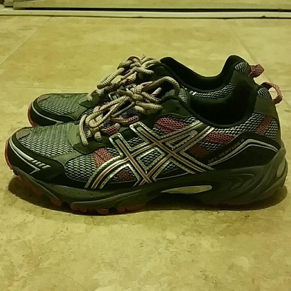 ASICS shoed