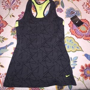 Nike tank