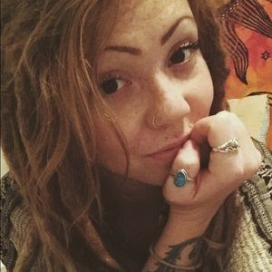 Meet your Posher, Kellie