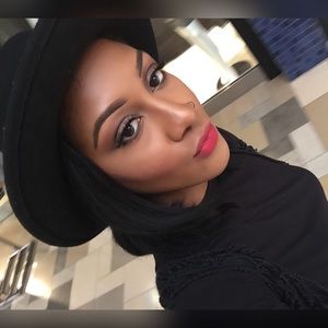 Meet your Posher, Kentella