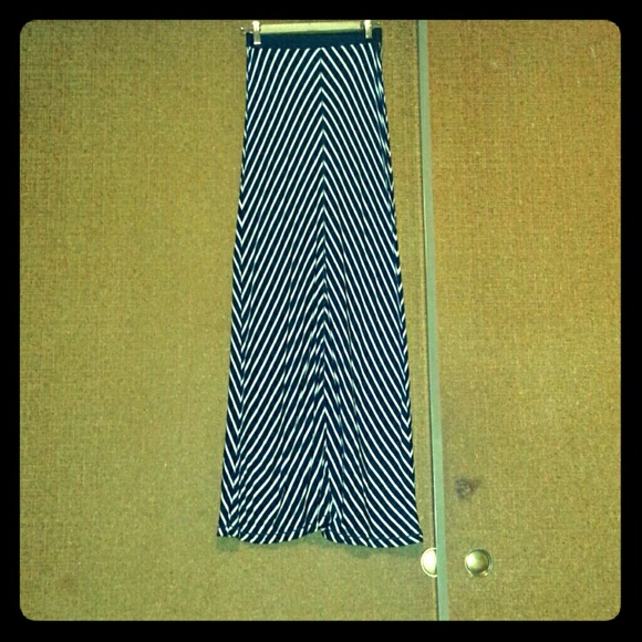 Max Studio Navy & White Striped Maxi