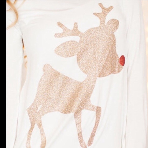 🎄🎉HOLIDAY🎉🎄Gold Reindeer Holiday Tunic❤️ - Picture 2 of 3
