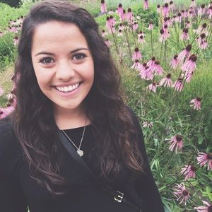 Meet your Posher, Ashley