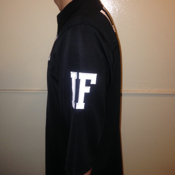 UNIF black jersey "love no 1" - Picture 4 of 4