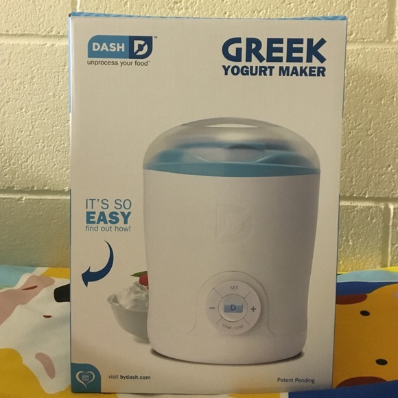 Dash Greek Yogurt Maker